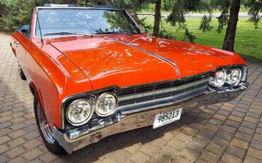 Oldsmobile-cutlass-diesel-1965-red-12