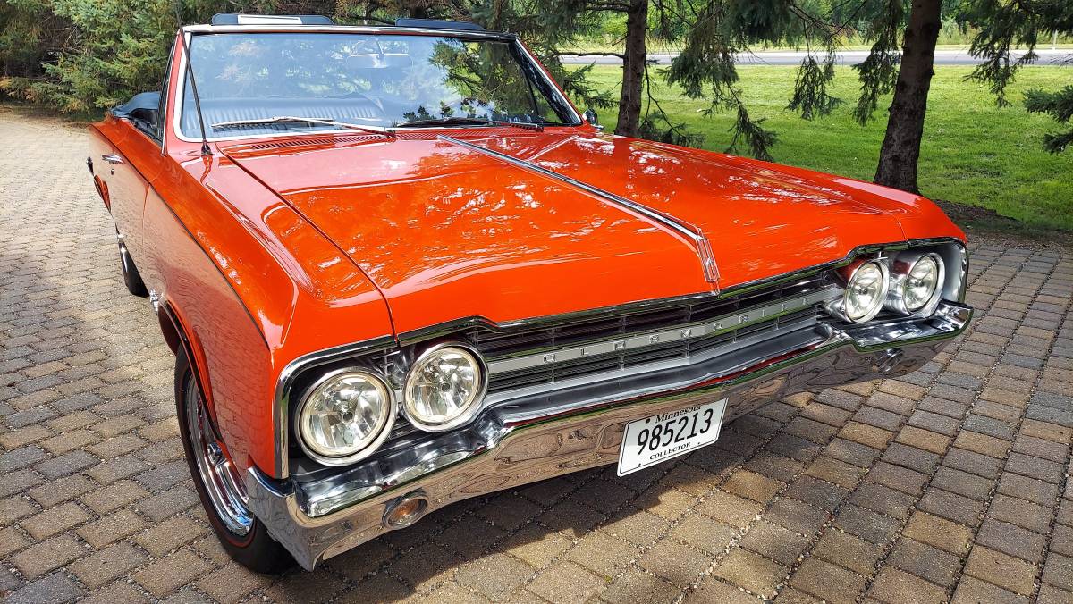 Oldsmobile-cutlass-diesel-1965-red-12