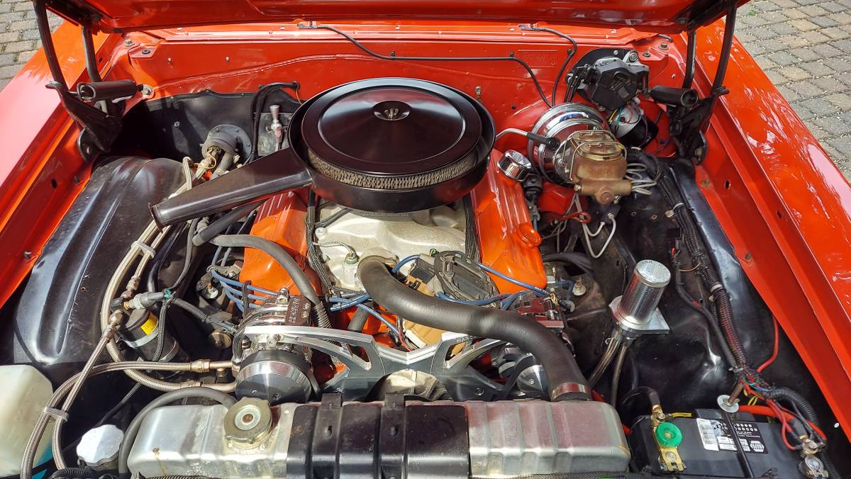 Oldsmobile-cutlass-diesel-1965-red-6