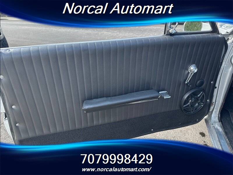 Oldsmobile-cutlass-f85-1964-silver-20