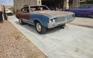 Oldsmobile-cutlass-s-1972-blue-14