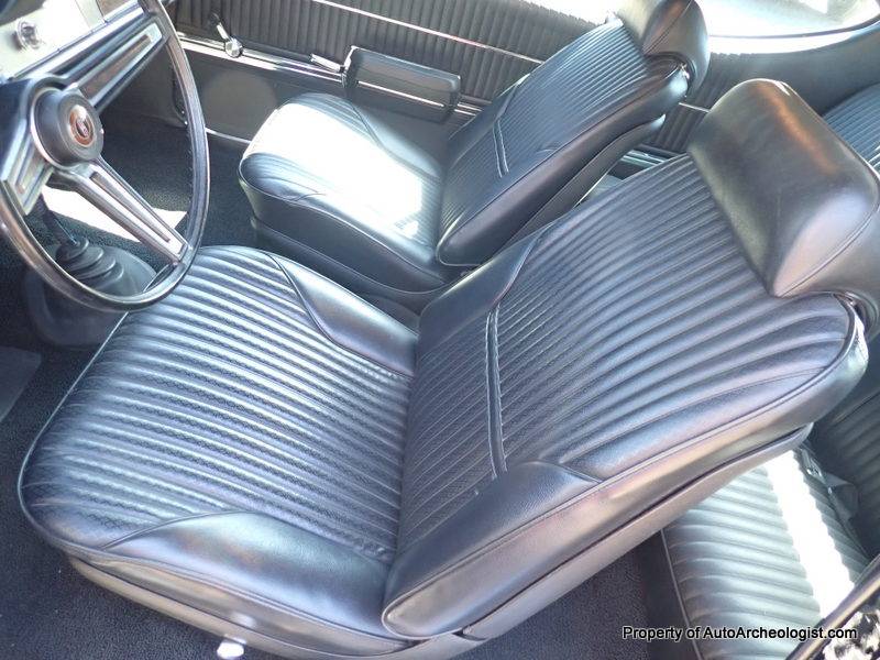 Oldsmobile-cutlass-s-holiday-coupe-w31-1969-black-11
