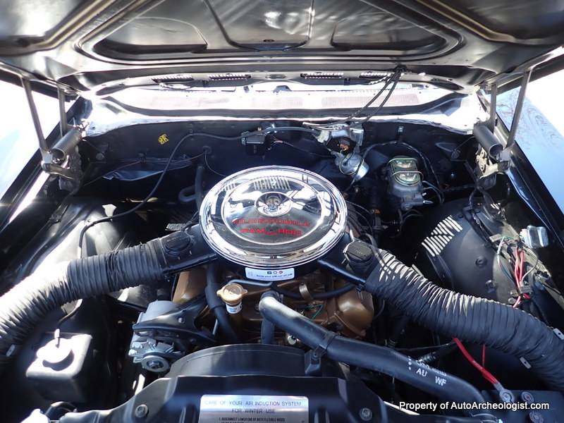 Oldsmobile-cutlass-s-holiday-coupe-w31-1969-black-19