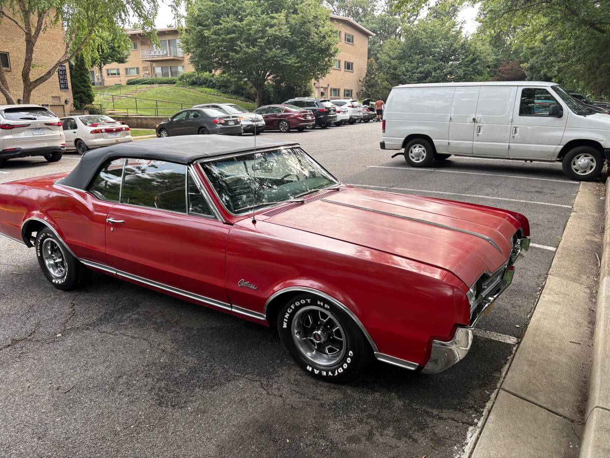 Oldsmobile-cutlass-supreme-1967-2