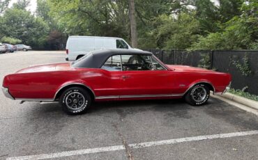Oldsmobile-cutlass-supreme-1967