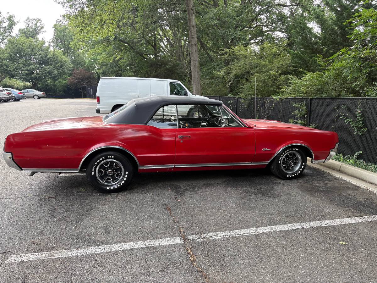 Oldsmobile-cutlass-supreme-1967