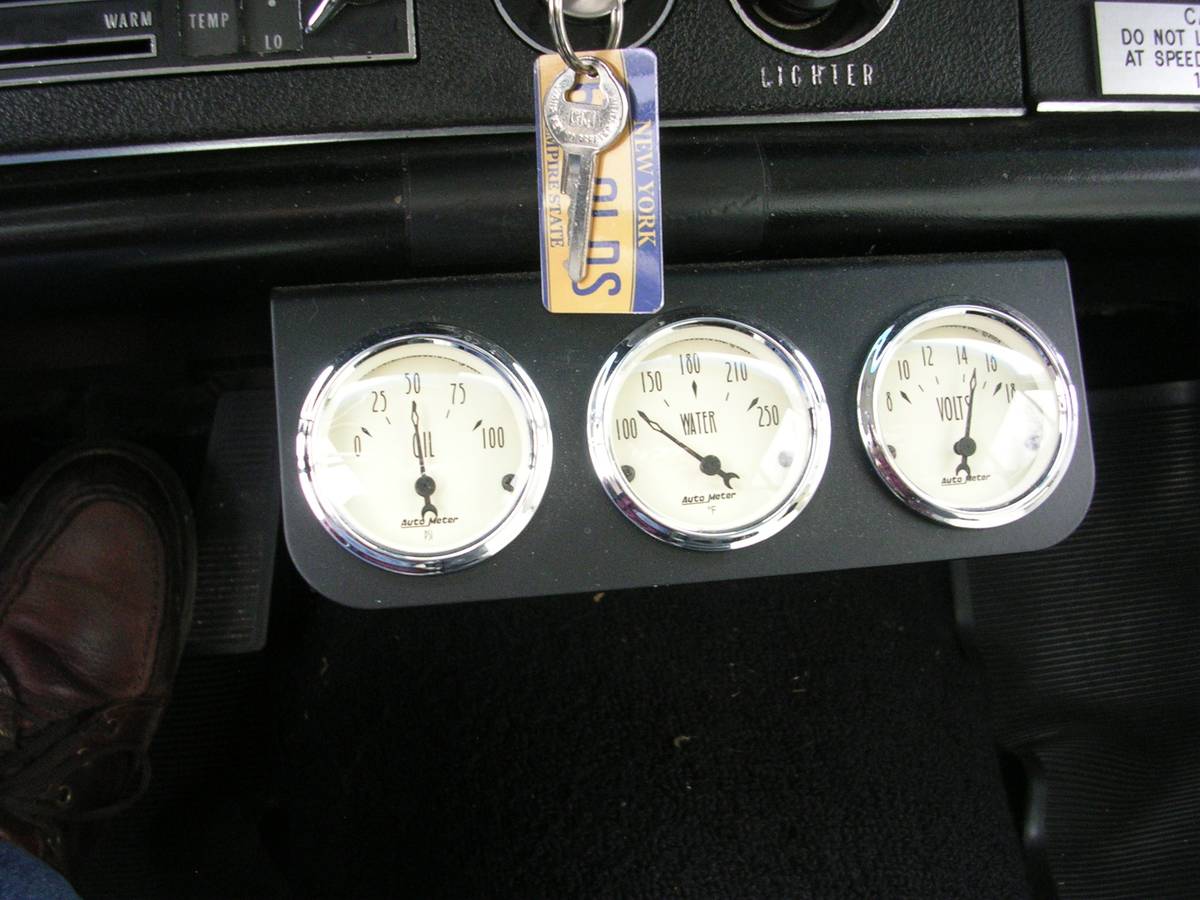 Oldsmobile-cutlass-supreme-1968-blue-13