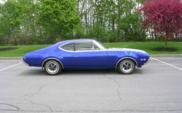 Oldsmobile-cutlass-supreme-1968-blue-5