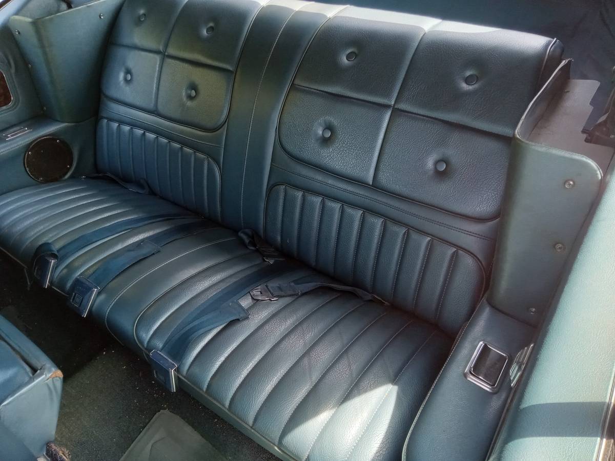Oldsmobile-cutlass-supreme-1970-6