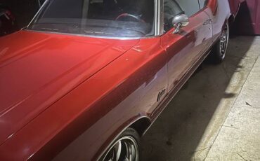 Oldsmobile-cutlass-supreme-1972-red-1