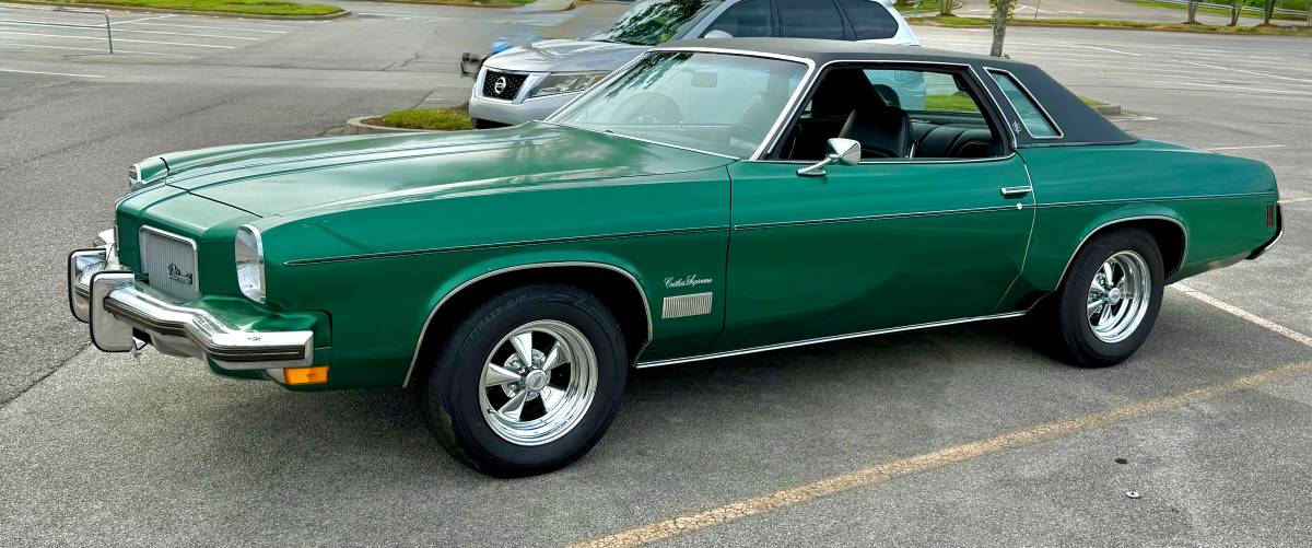 Oldsmobile-cutlass-supreme-1973-green-15