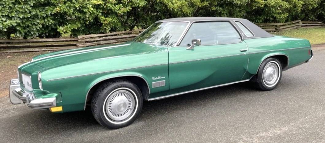 Oldsmobile-cutlass-supreme-1973-green-8