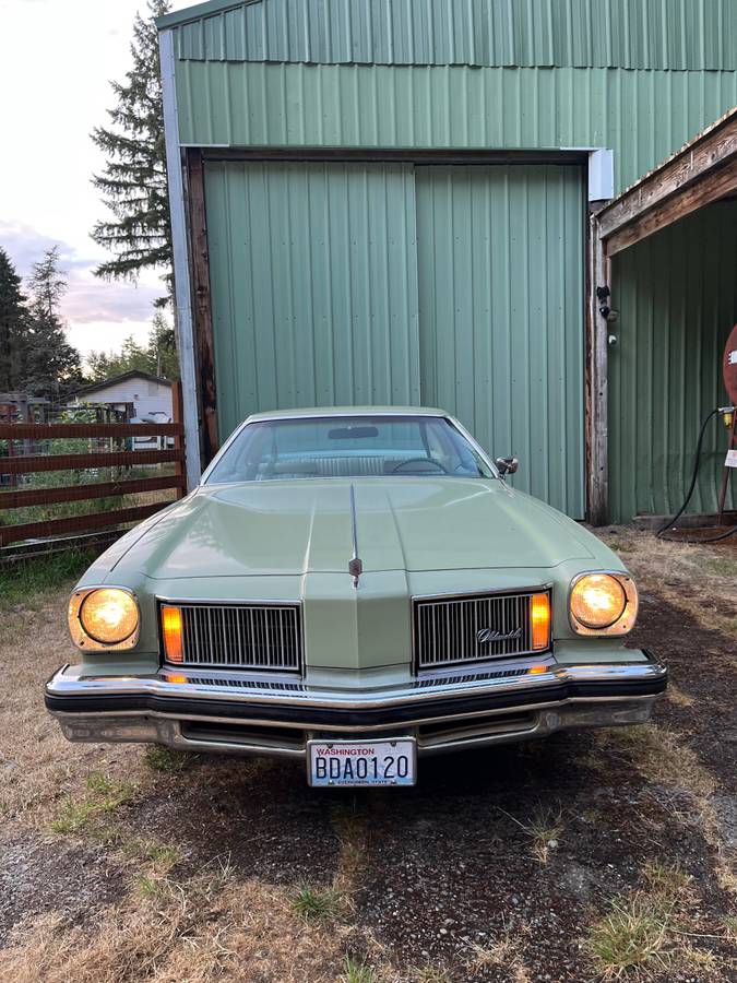 Oldsmobile-cutlass-supreme-1975-3