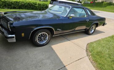 Oldsmobile-cutlass-supreme-1975-blue-1