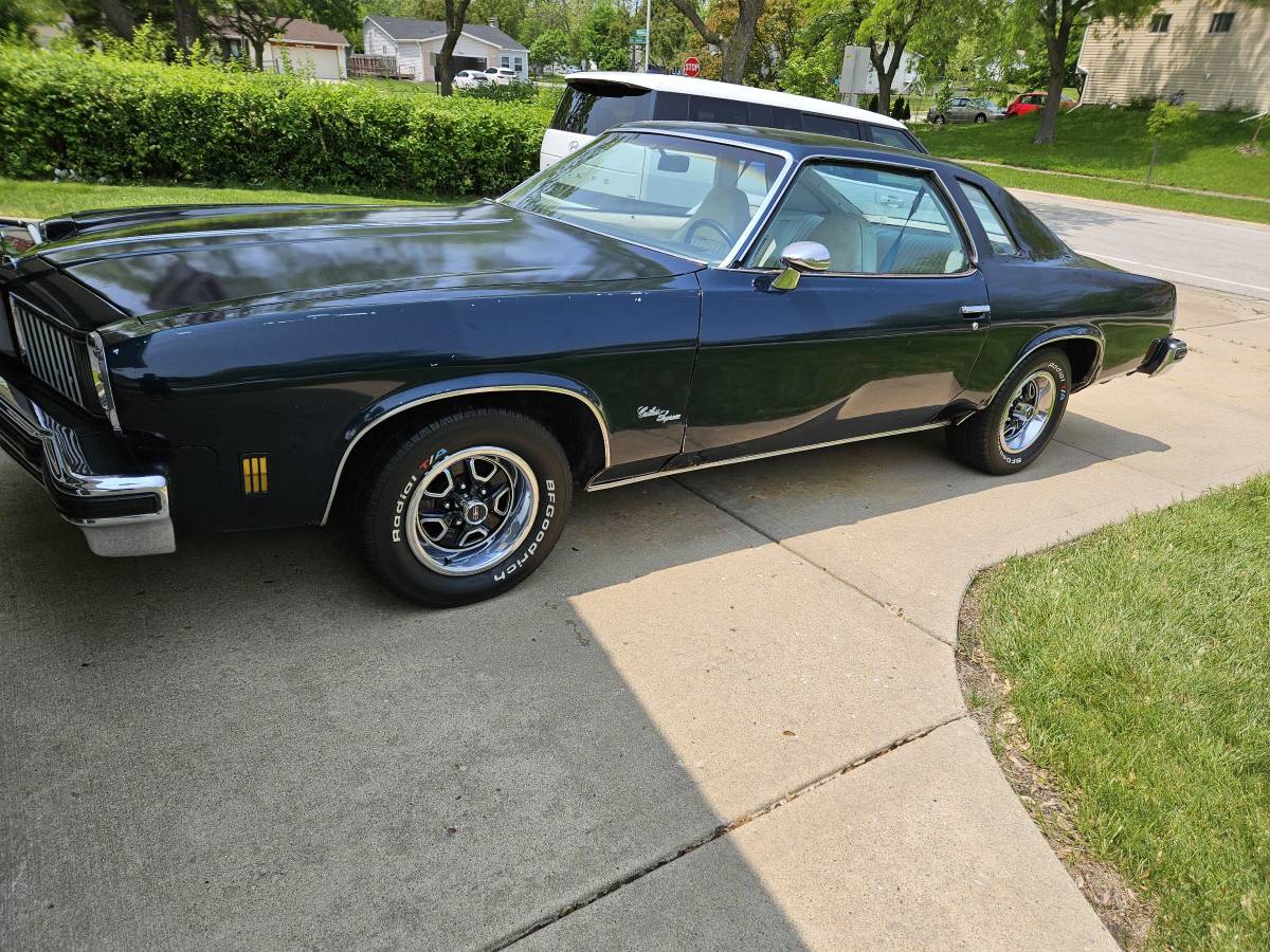 Oldsmobile-cutlass-supreme-1975-blue-1
