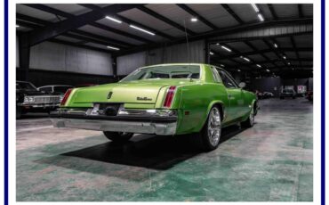 Oldsmobile-cutlass-supreme-1976-green-13