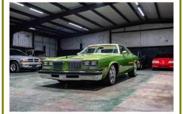 Oldsmobile-cutlass-supreme-1976-green-8