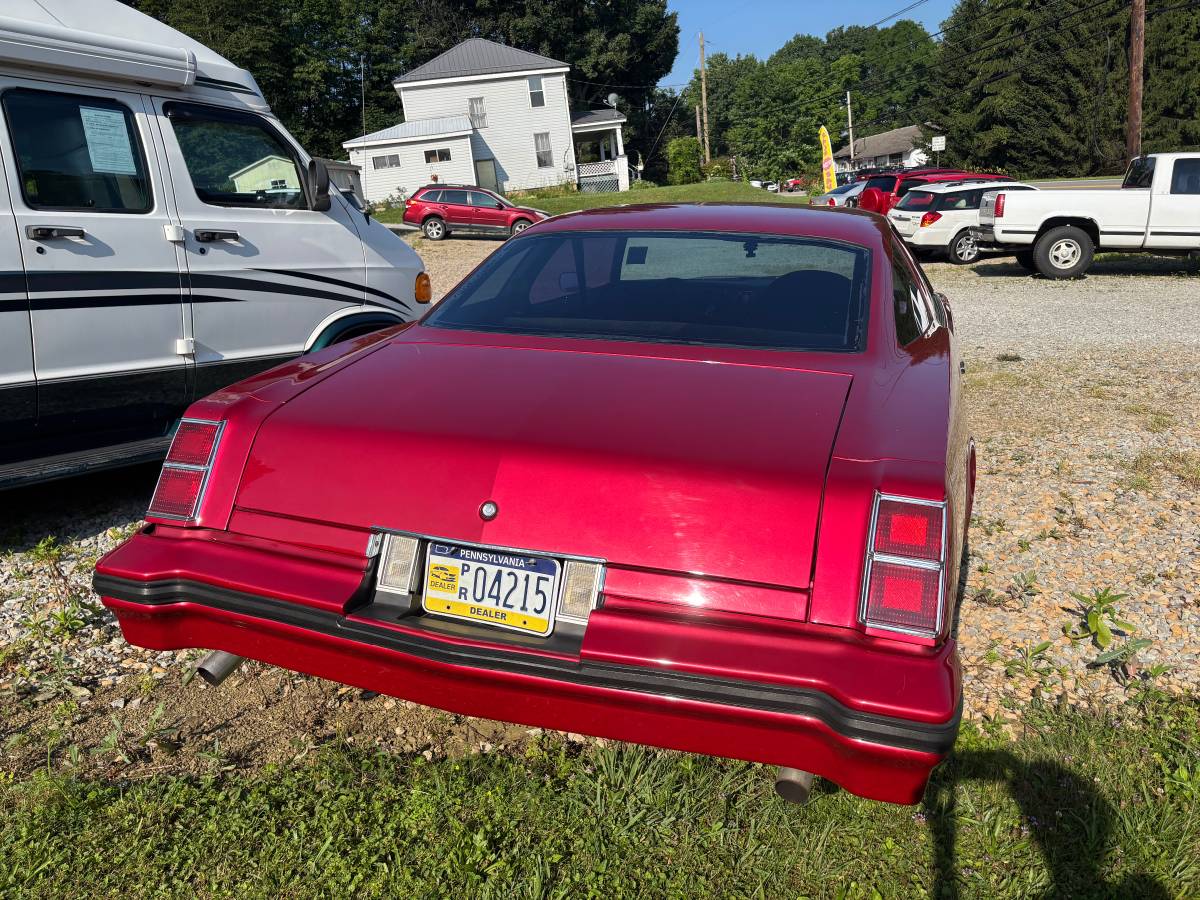 Oldsmobile-cutlass-supreme-1977-red-3