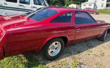 Oldsmobile-cutlass-supreme-1977-red-4
