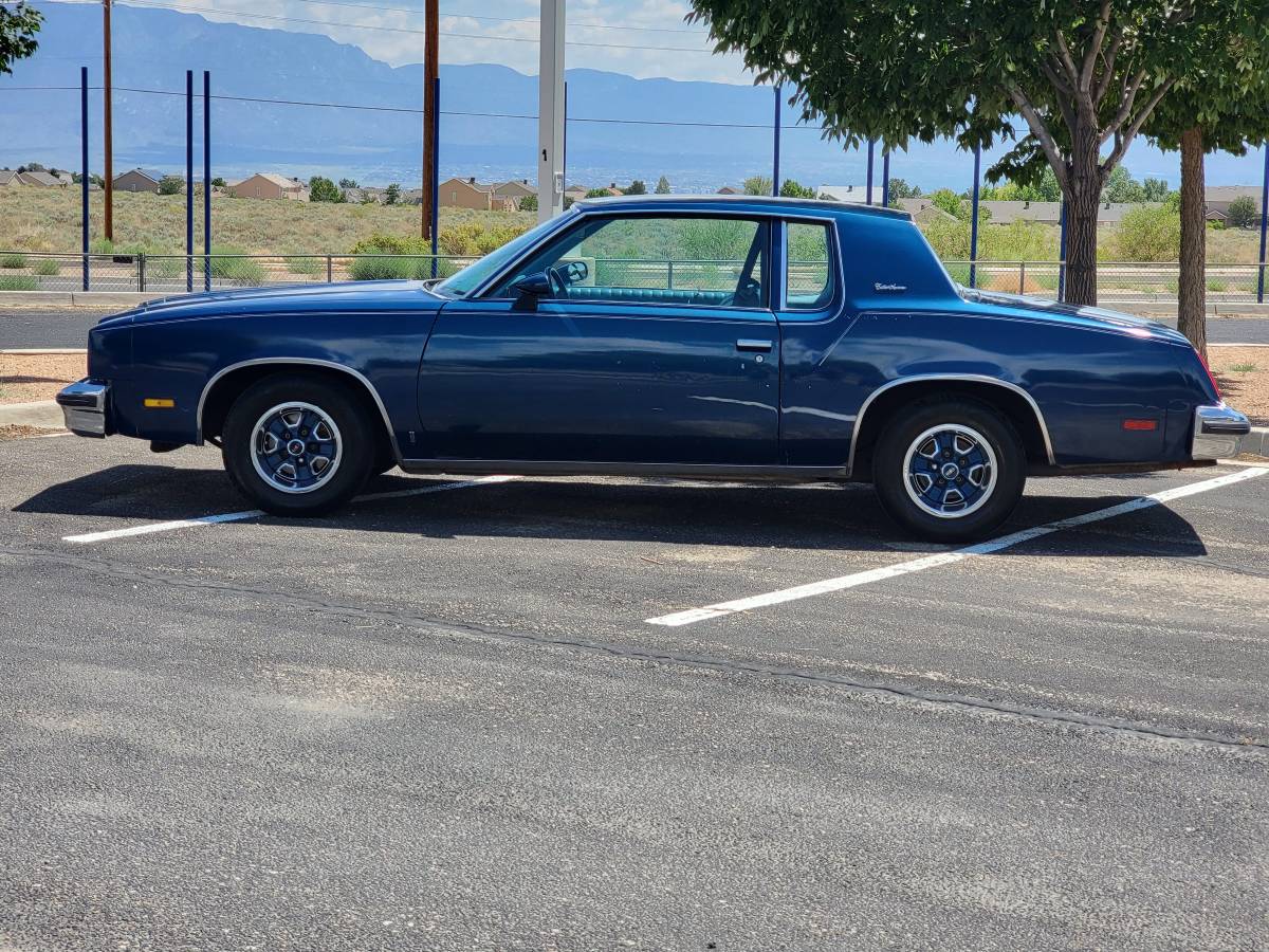 Oldsmobile-cutlass-supreme-1979-blue-5