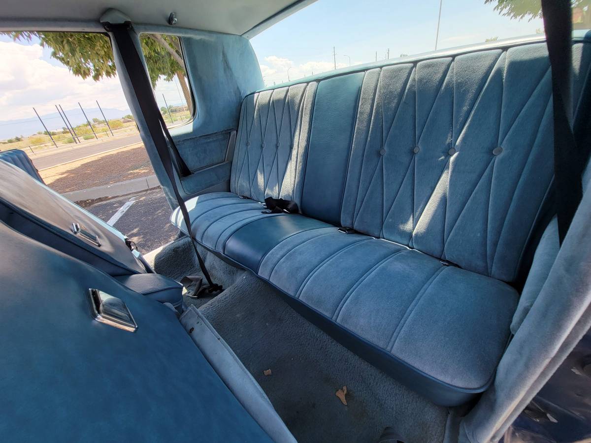 Oldsmobile-cutlass-supreme-1979-blue-9