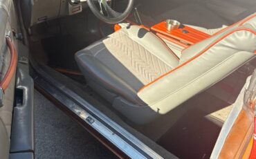 Oldsmobile-cutlass-supreme-1983-orange-6