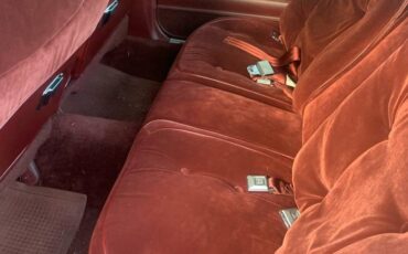 Oldsmobile-cutlass-supreme-1984-red-10
