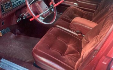 Oldsmobile-cutlass-supreme-1984-red-13