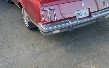 Oldsmobile-cutlass-supreme-1984-red-17