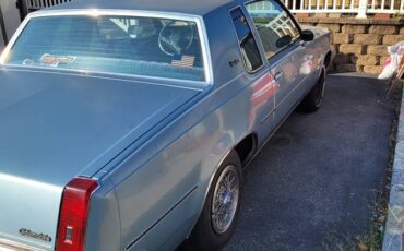 Oldsmobile-cutlass-supreme-1985-3
