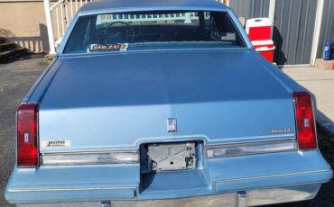 Oldsmobile-cutlass-supreme-1985-4