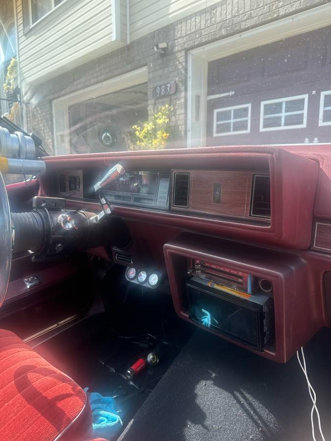 Oldsmobile-cutlass-supreme-1987-grey-2