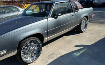 Oldsmobile-cutlass-supreme-1987-grey