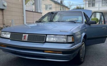 Oldsmobile-cutlass-supreme-1991-blue-1