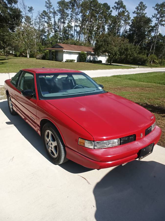 Oldsmobile-cutlass-supreme-1991-red