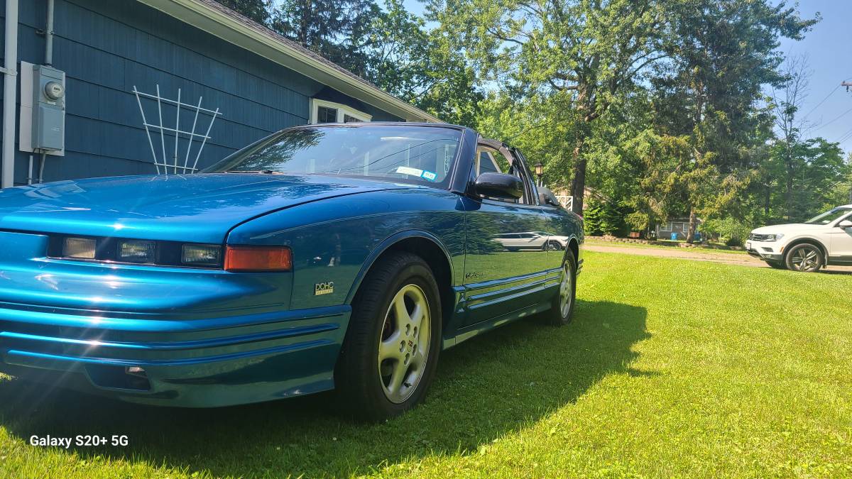 Oldsmobile-cutlass-supreme-1993-4