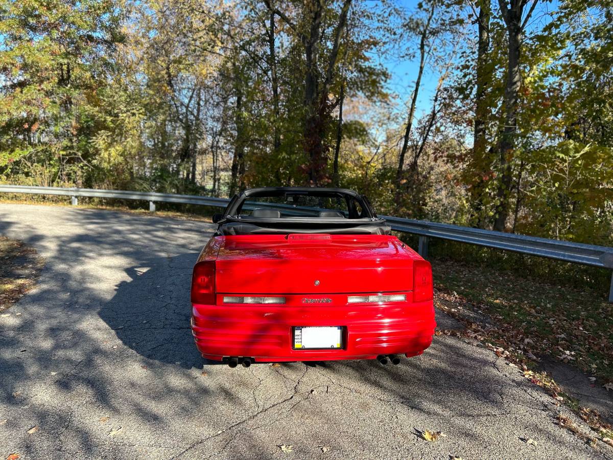 Oldsmobile-cutlass-supreme-1993-red-4