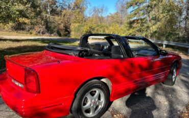 Oldsmobile-cutlass-supreme-1993-red-9