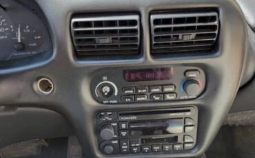 Oldsmobile-cutlass-supreme-1995-13