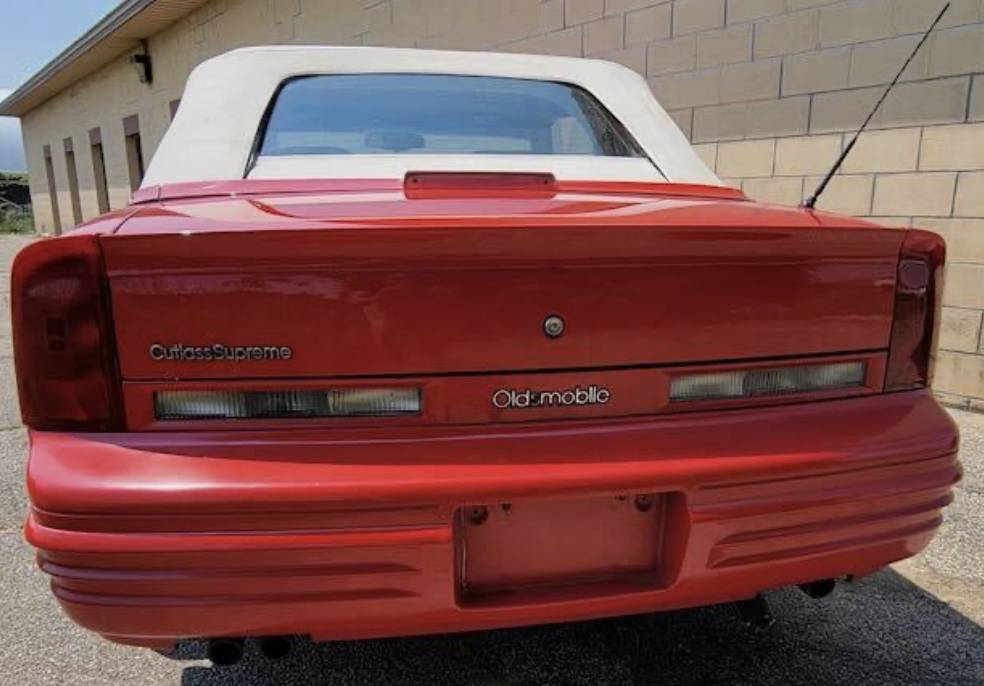 Oldsmobile-cutlass-supreme-1995-3