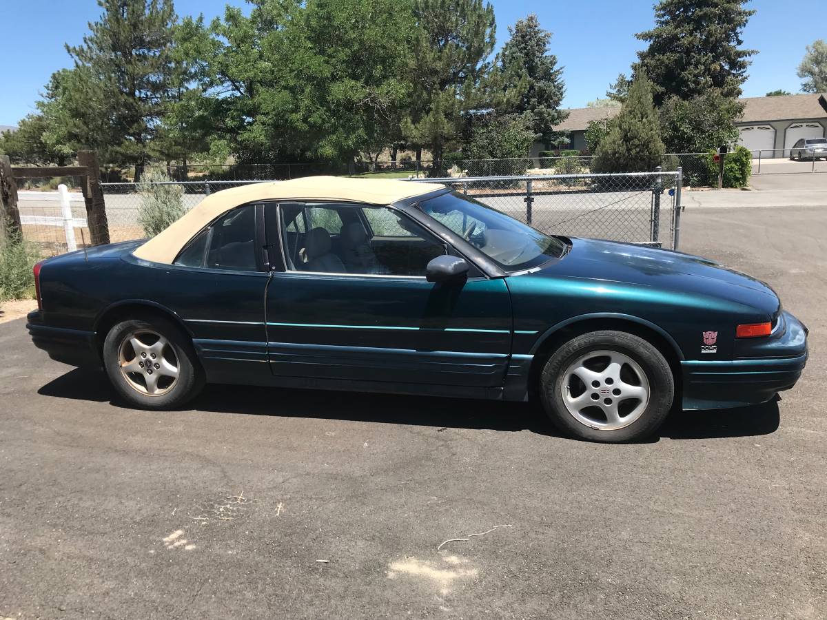 Oldsmobile-cutlass-supreme-1995-green-4