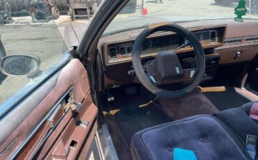 Oldsmobile-cutlass-supreme-brougham-1984-3
