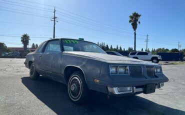 Oldsmobile-cutlass-supreme-brougham-1986-grey-5