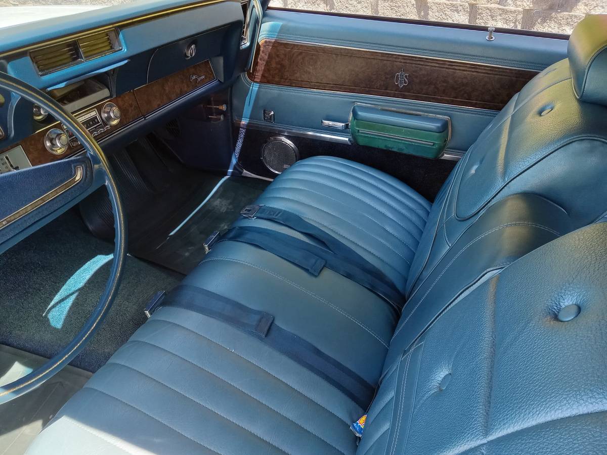 Oldsmobile-cutlass-supreme-convertible-1970-14