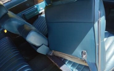 Oldsmobile-cutlass-supreme-convertible-1970-23