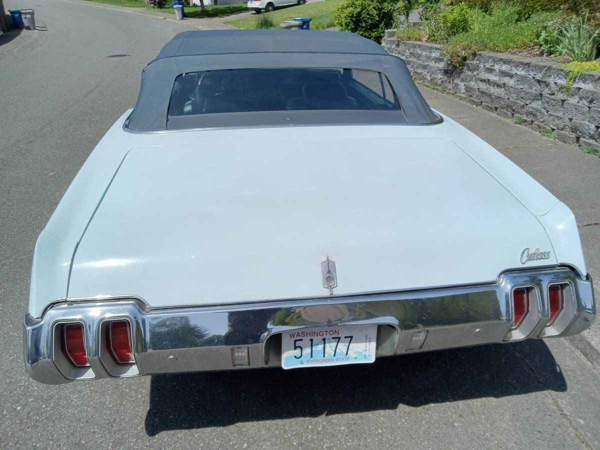 Oldsmobile-cutlass-supreme-convertible-1970-24