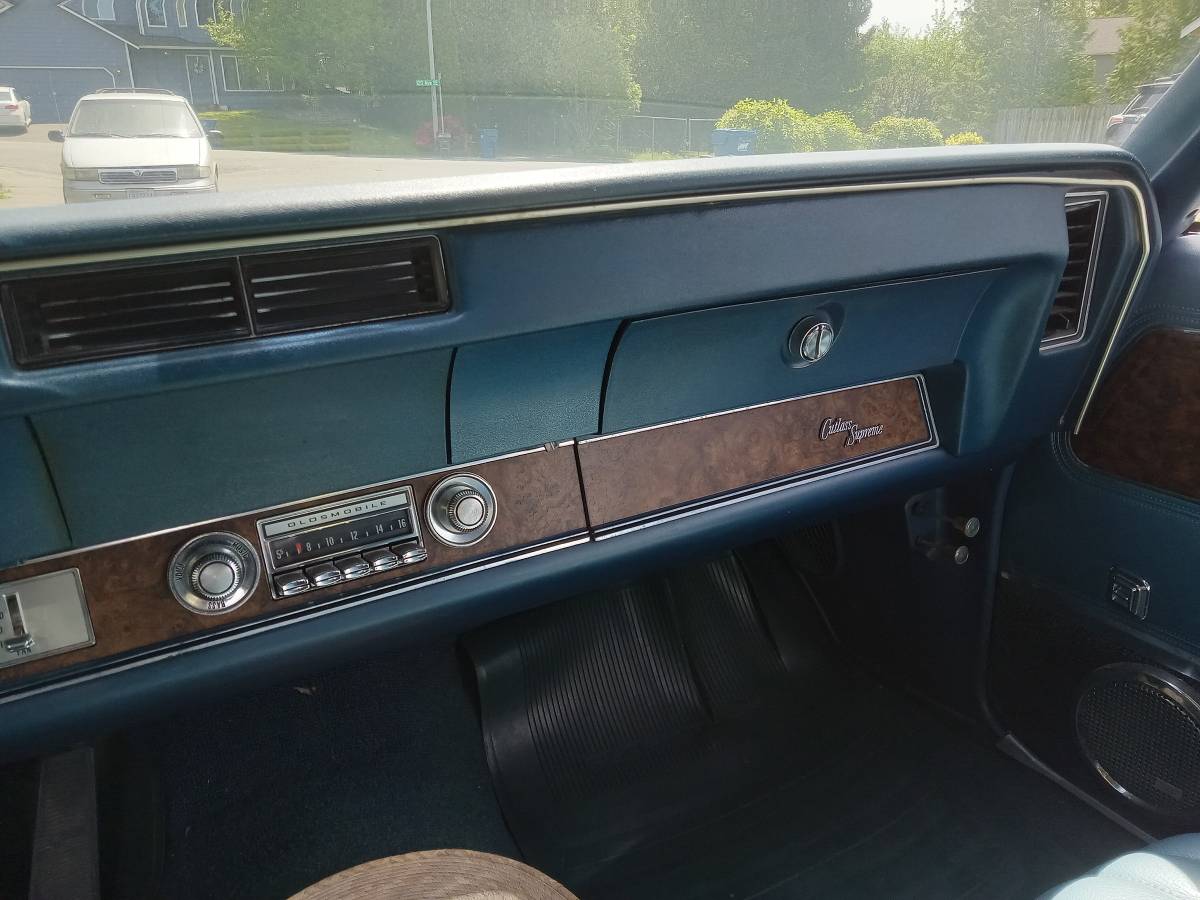 Oldsmobile-cutlass-supreme-convertible-1970-29