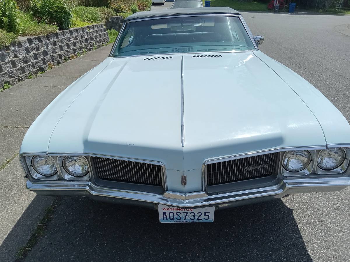 Oldsmobile-cutlass-supreme-convertible-1970-3