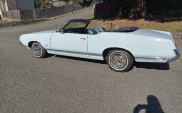 Oldsmobile-cutlass-supreme-convertible-1970