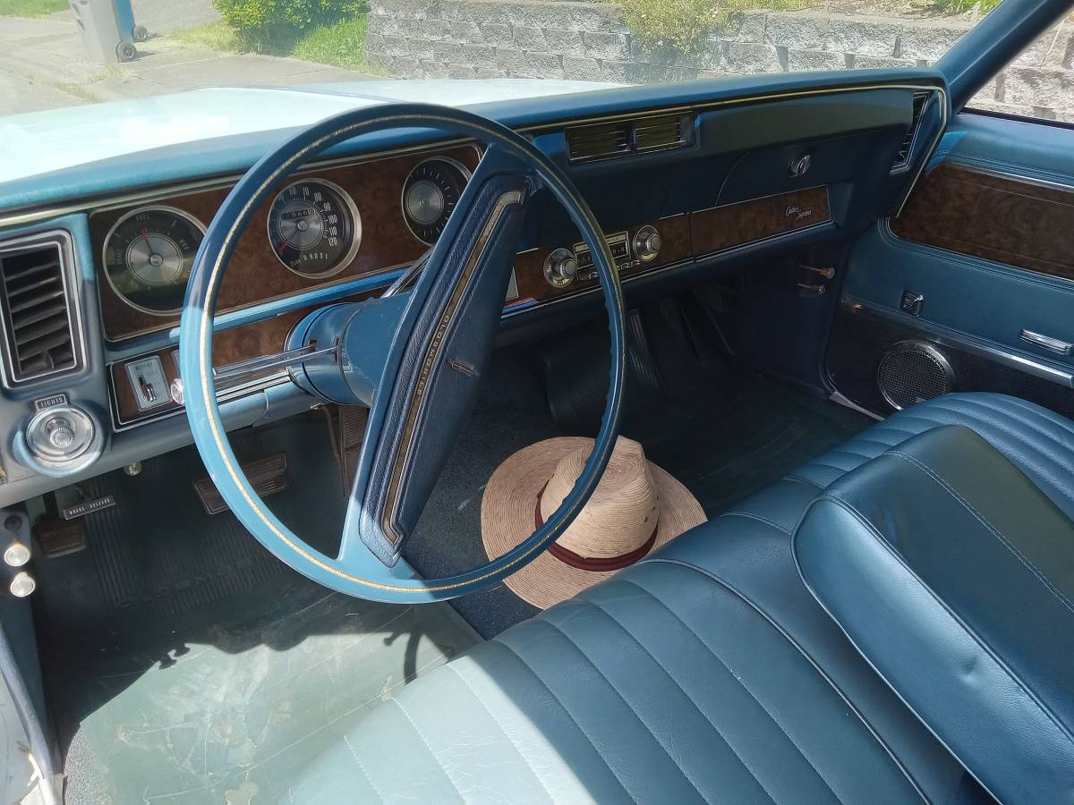 Oldsmobile-cutlass-supreme-convertible-1970-7